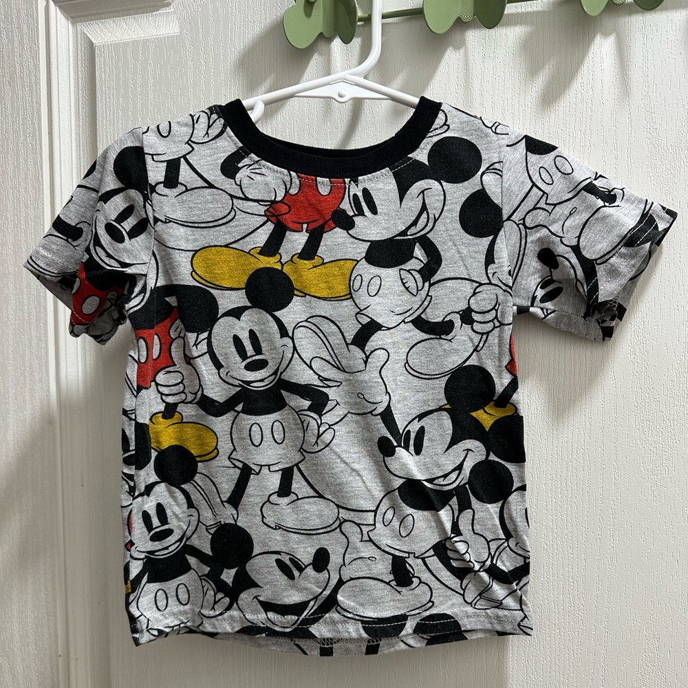 Toddler t-shirt, Size 2T, Red-Gray-Yellow-Black.